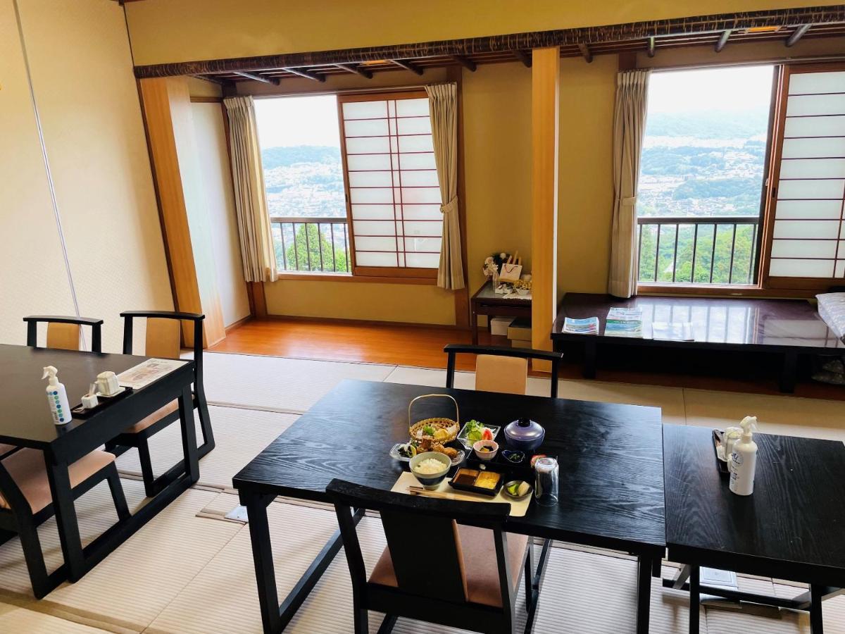 Shiroyama Ryokan Ikoma Eksteriør billede