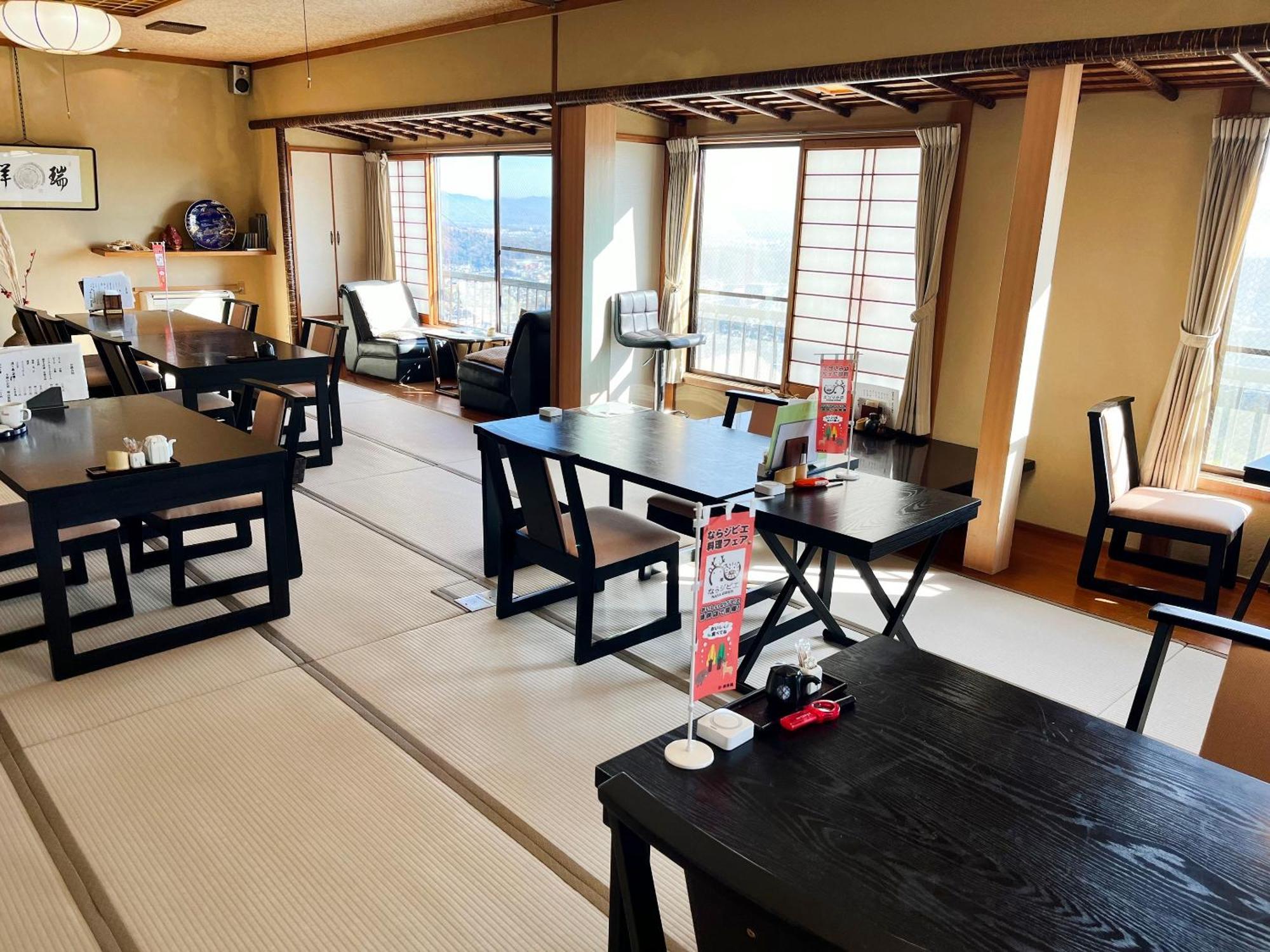 Shiroyama Ryokan Ikoma Eksteriør billede